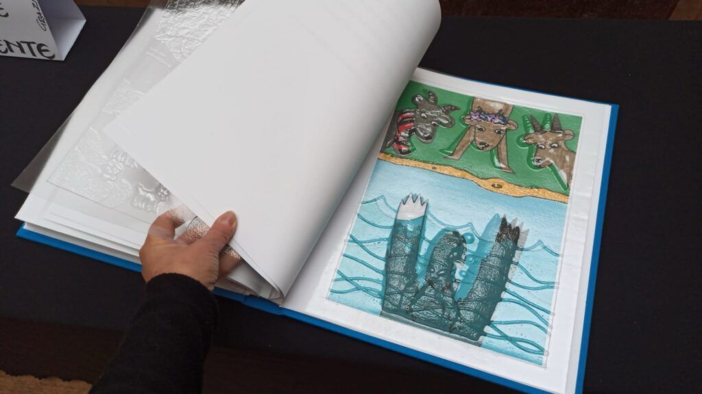 Studenti dell'Artistico di Firenze realizzano un libro a fumetti per bambini non vedenti
